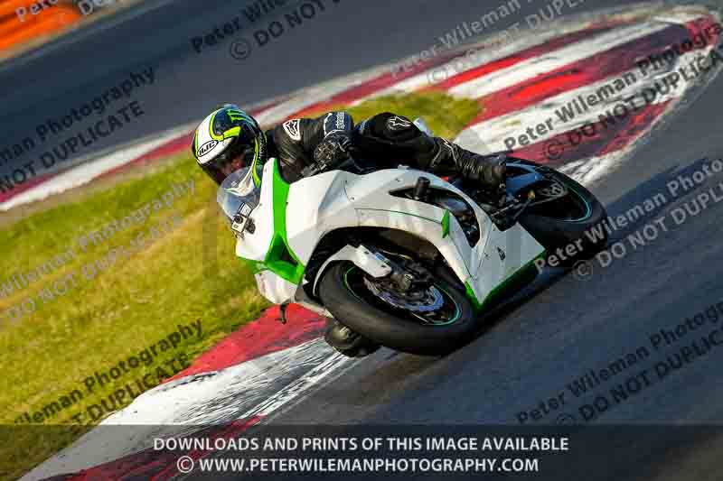 brands hatch photographs;brands no limits trackday;cadwell trackday photographs;enduro digital images;event digital images;eventdigitalimages;no limits trackdays;peter wileman photography;racing digital images;trackday digital images;trackday photos